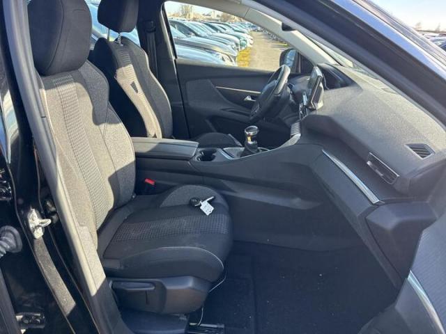 Peugeot 5008 image 7