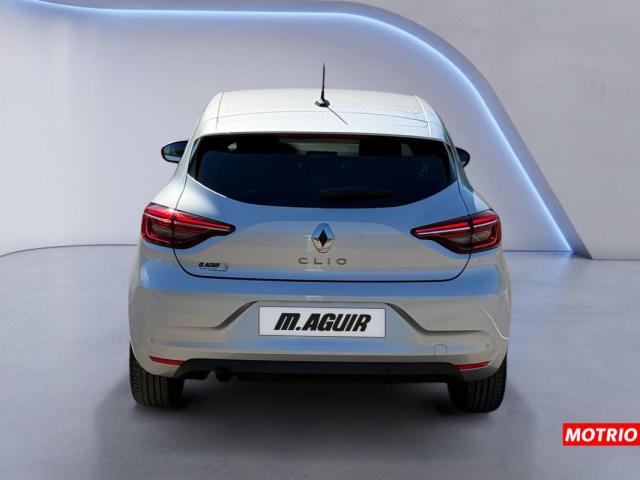 Renault Clio image 9