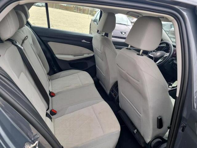 Volkswagen Golf image 1