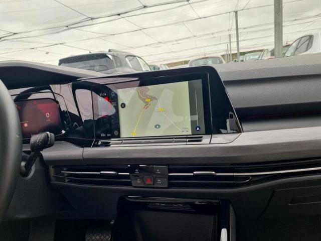 Volkswagen Golf image 4