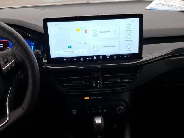 Ford Focus image 2