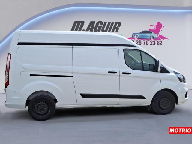 Ford Transit Custom image 3