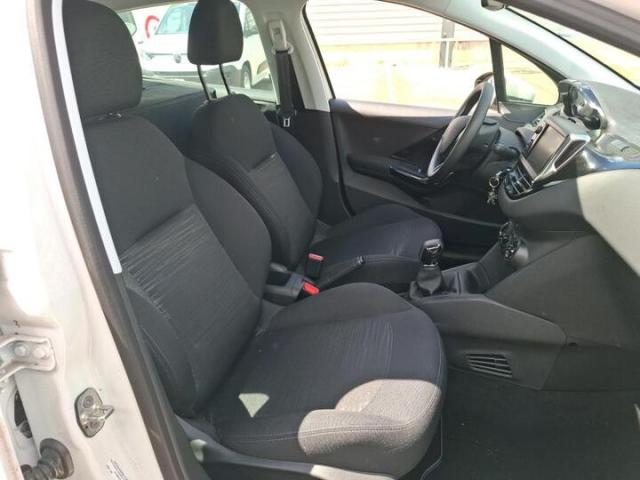 Peugeot 208 Affaire image 2