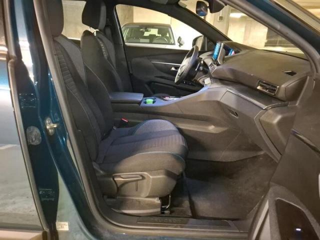 Peugeot 3008 image 1