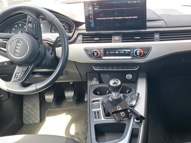 Audi A4 image 2