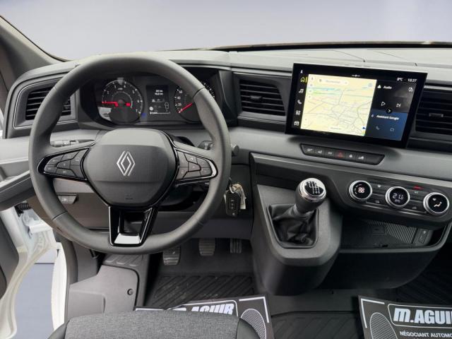 Renault Master image 3