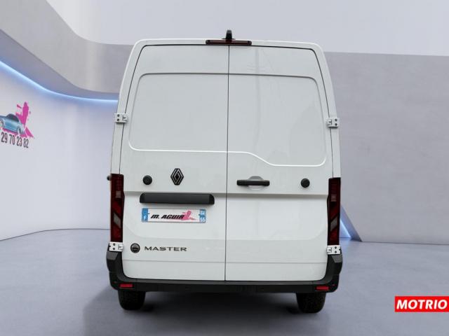 Renault Master image 4