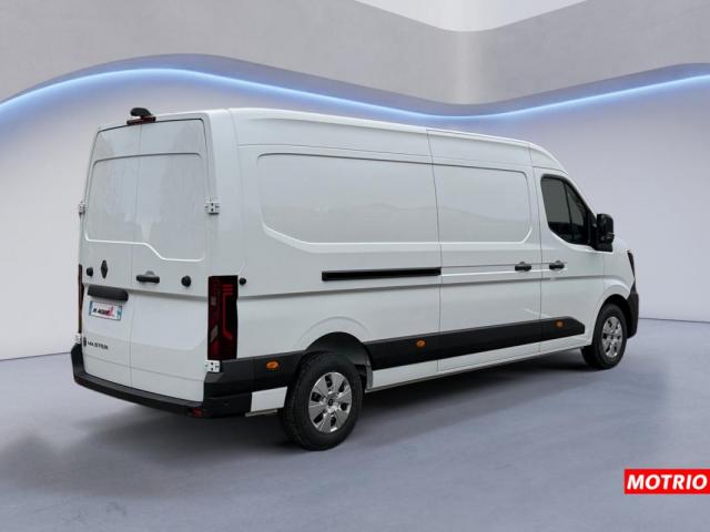 Renault Master image 7