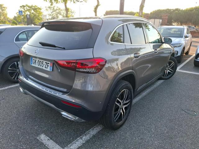 Mercedes Benz Gla image 2