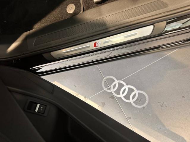 Audi Q4 E-Tron image 7