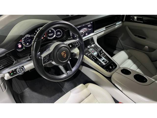 Porsche Panamera image 9