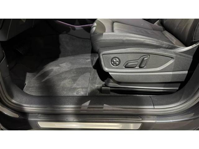 Audi Q5 image 4