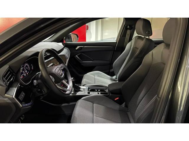 Audi Q3 image 1