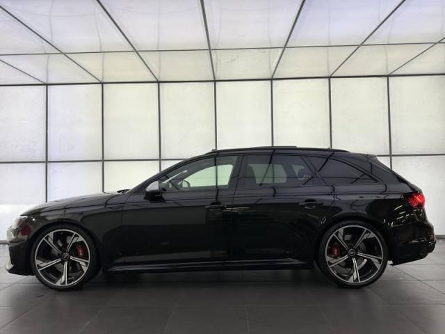 Audi Rs4 Avant image 4