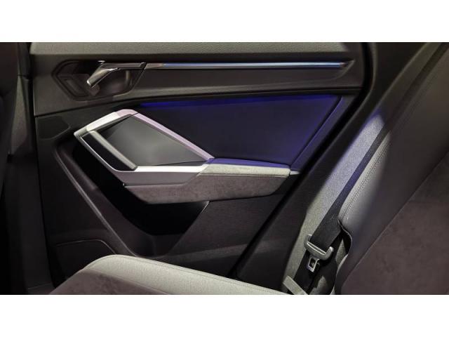 Audi Q3 image 1