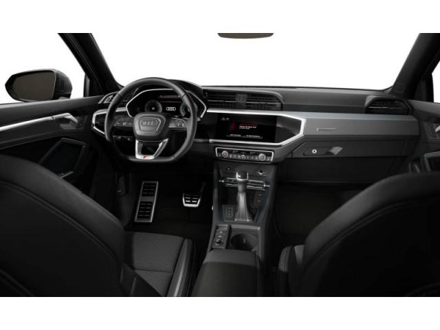 Audi Q3 image 6