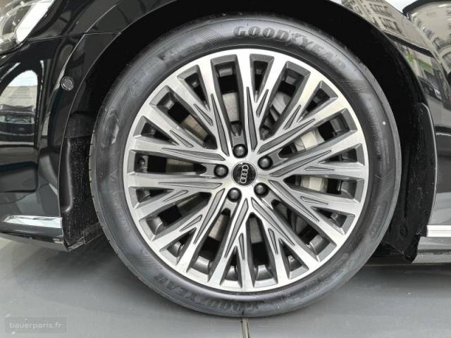 Audi A8 image 2