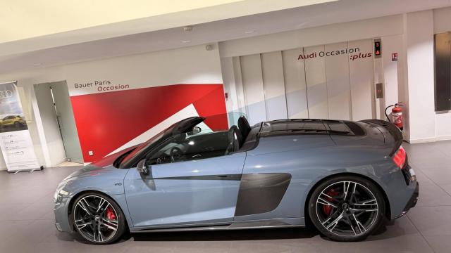 Audi R8 Spyder image 9