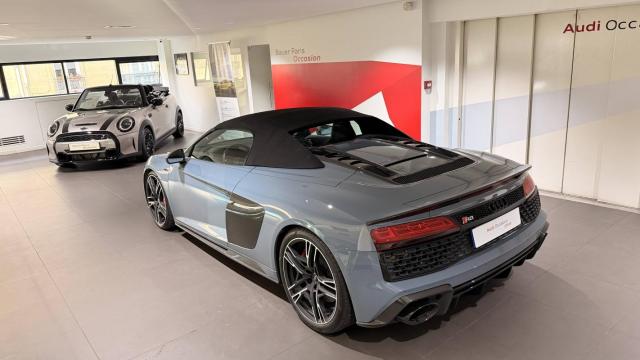 Audi R8 Spyder image 3