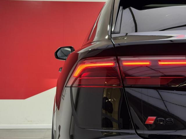 Audi Q8 image 2