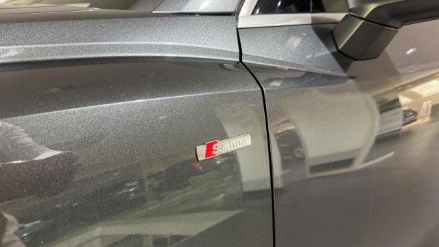 Audi Q3 image 8