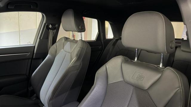 Audi Q3 image 9