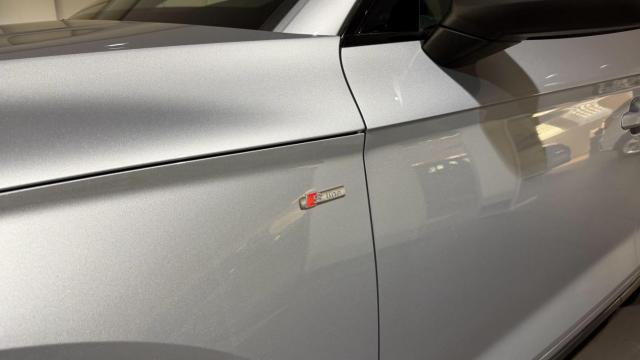 Audi Q5 image 1