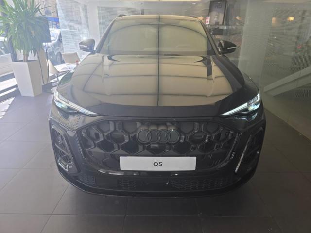 Audi Q5 image 8