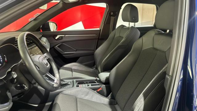 Audi Q3 image 1