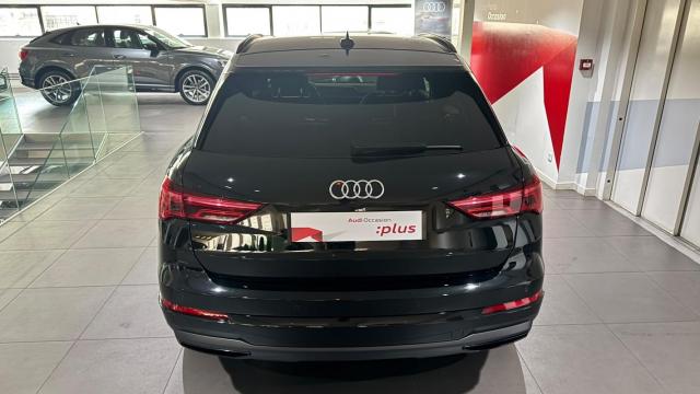 Audi Q3 image 1