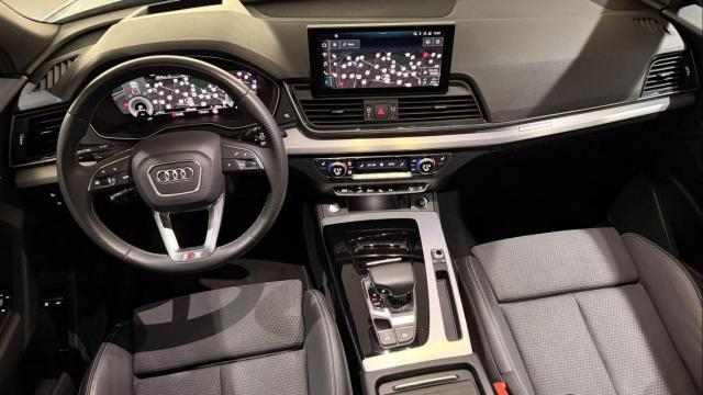 Audi Q5 image 1