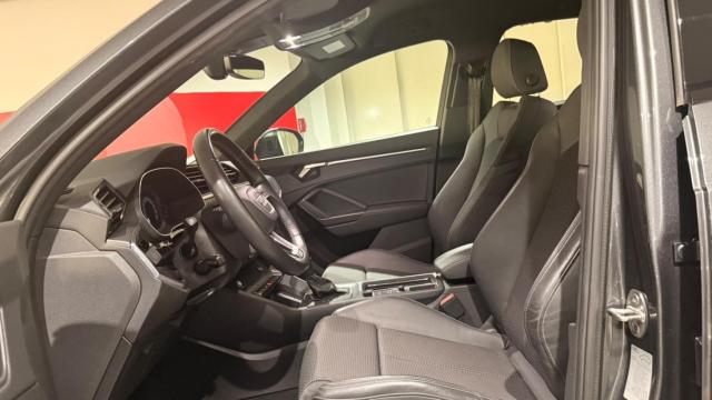Audi Q3 image 3
