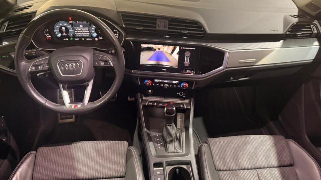 Audi Q3 image 1