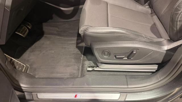 Audi Q3 image 7