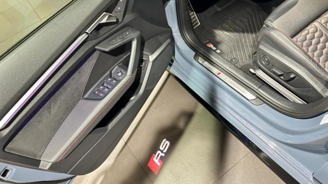 Audi Rs3 Sportback image 9