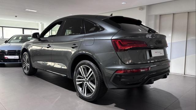 Audi Q5 Sportback image 6