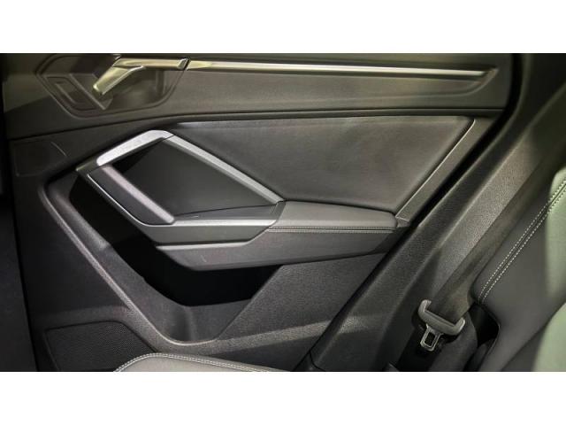 Audi Q3 image 9