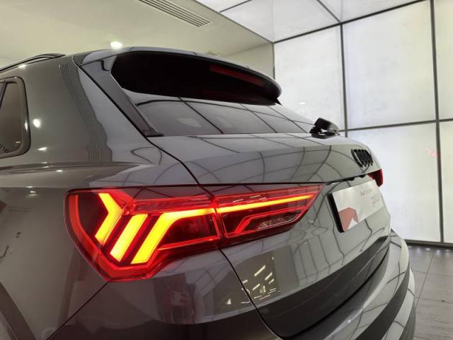 Audi Q3 image 9