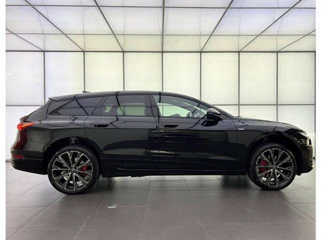 Audi E-Tron image 3
