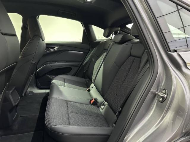 Audi Q4 E-Tron image 3