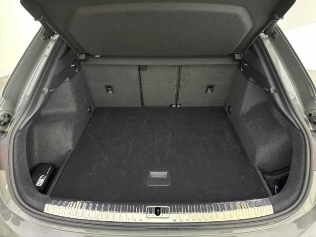 Audi Q3 Sportback image 8