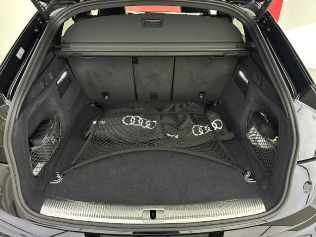 Audi Q5 Sportback image 9