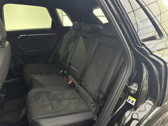 Audi Q3 image 7