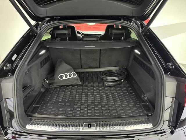 Audi Q8 image 8