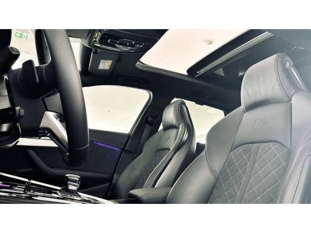 Audi A4 Avant image 8