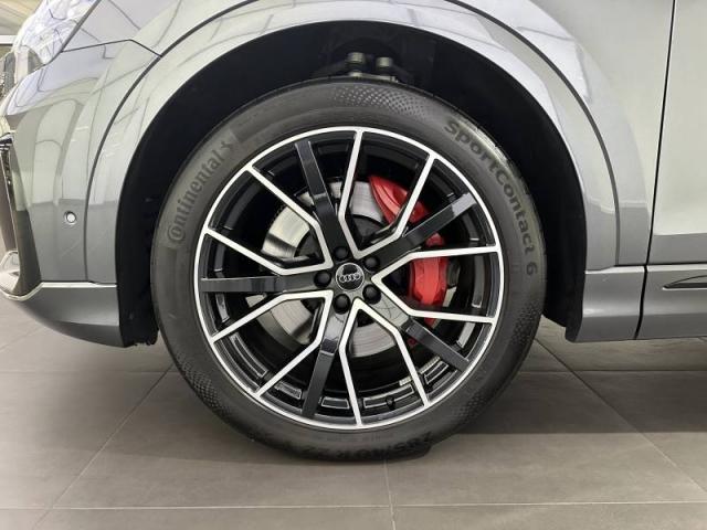 Audi Q8 image 5