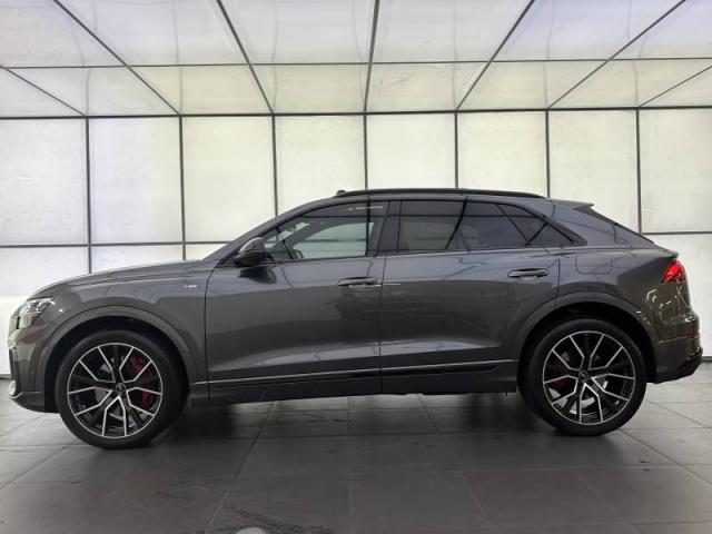 Audi Q8 image 2