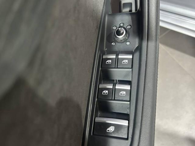Audi A5 Cabriolet image 8