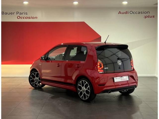 Volkswagen Up! image 7