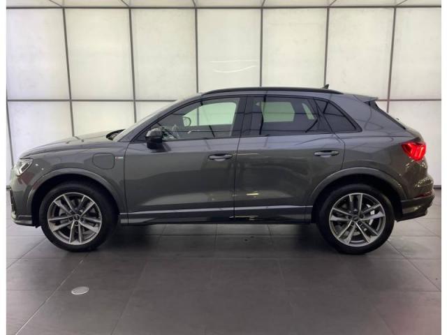 Audi Q3 image 8